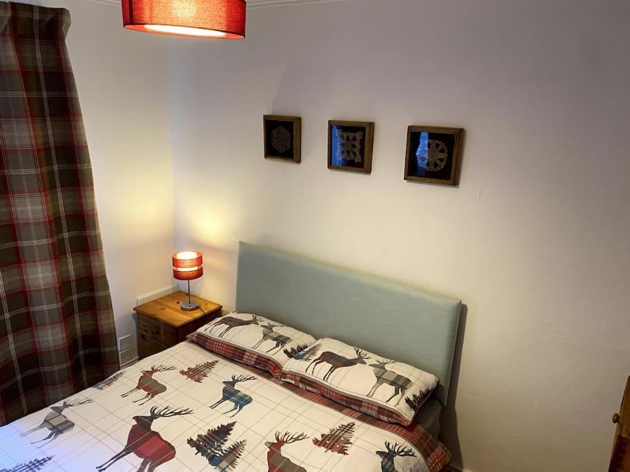 Historical North Cottage In Old Deer Extérieur photo