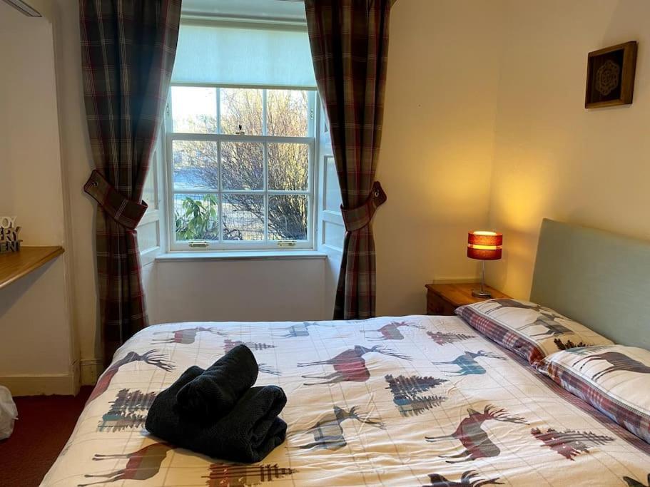 Historical North Cottage In Old Deer Extérieur photo