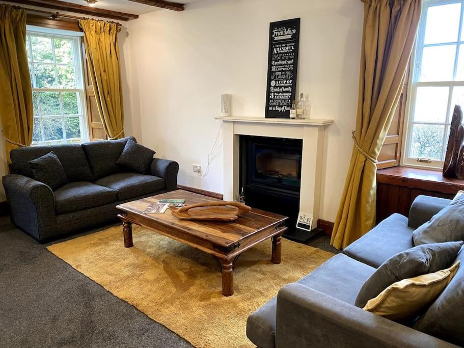 Historical North Cottage In Old Deer Extérieur photo